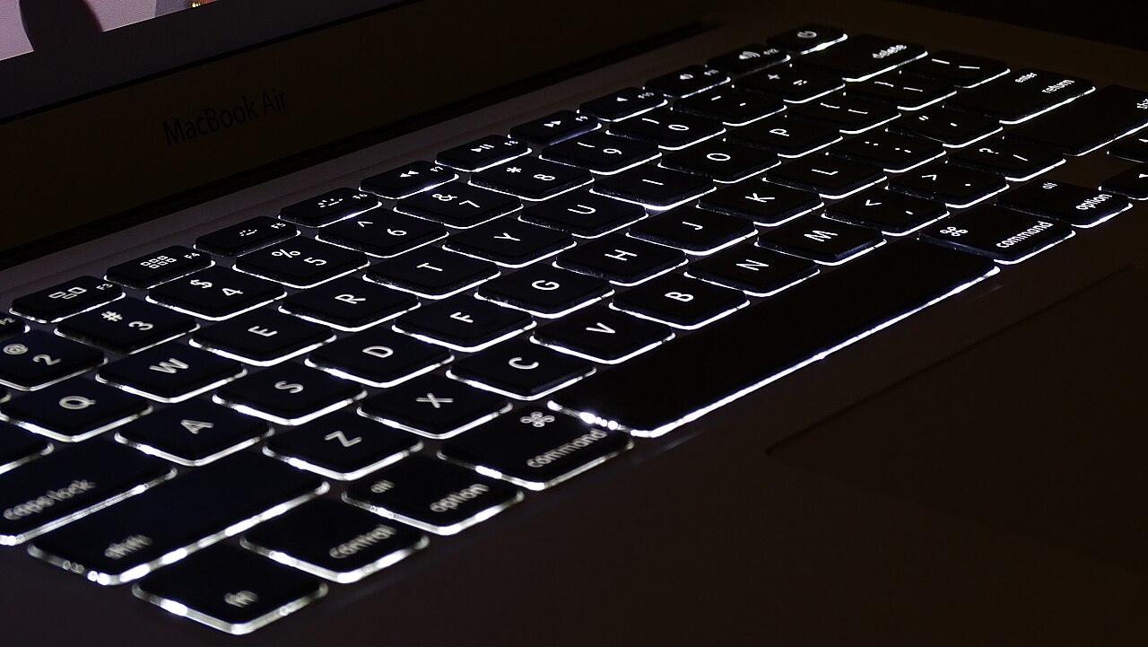 MacBook Air keyboard 2